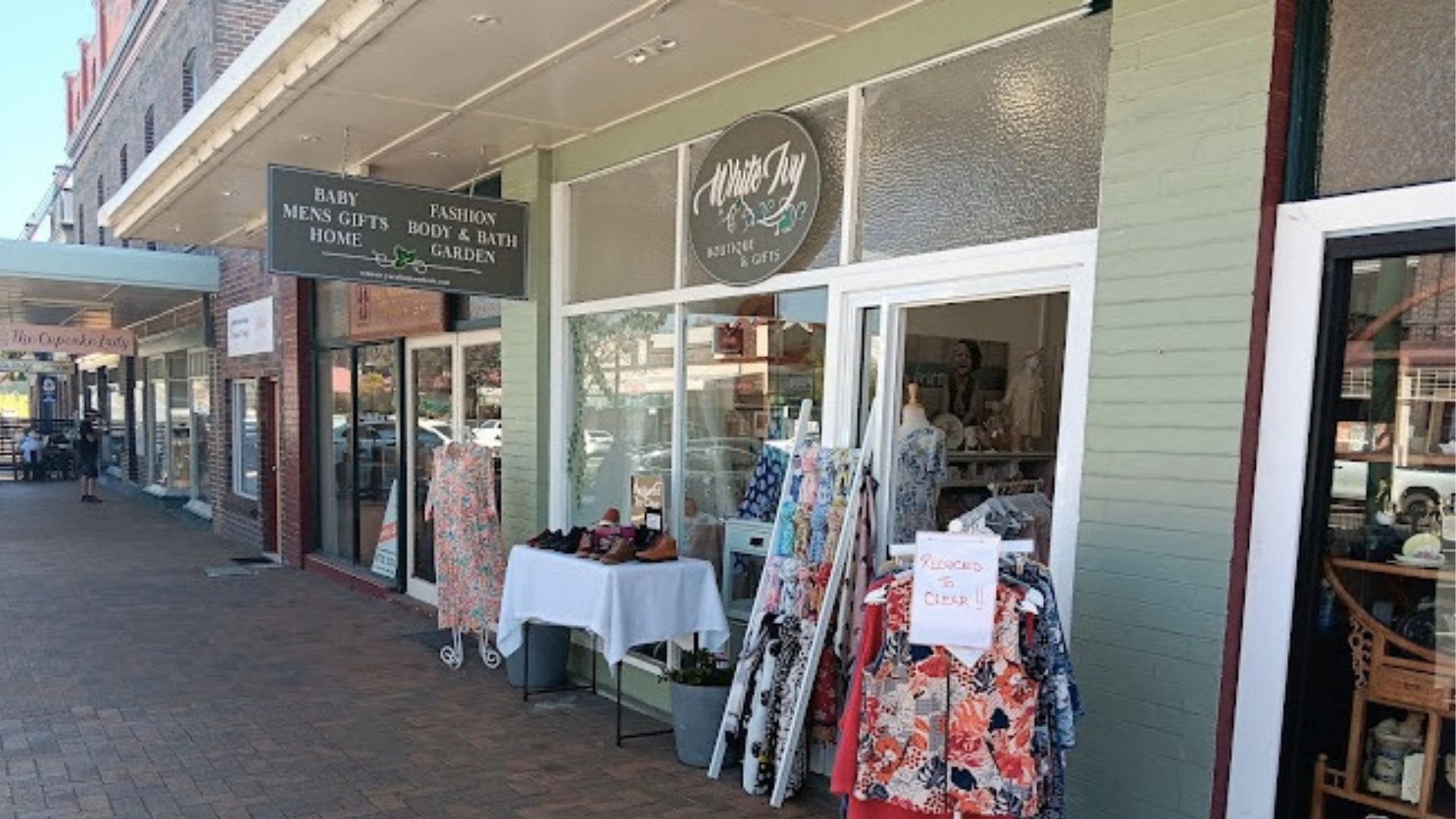 White Ivy Uralla shops